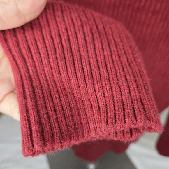 A.P.C. Size L-  Men's Red Sweater Rue Madame Paris - Picture 5 of 9